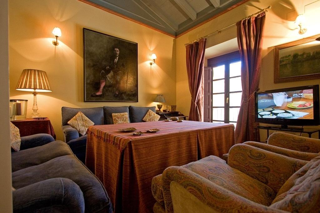 River House Seville Room photo