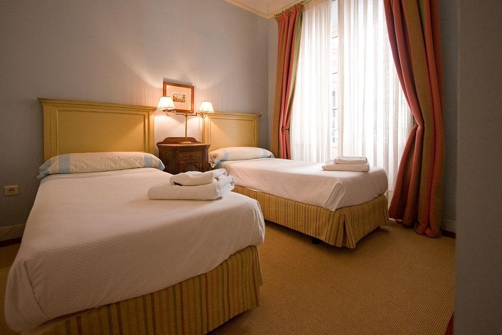 River House Seville Room photo